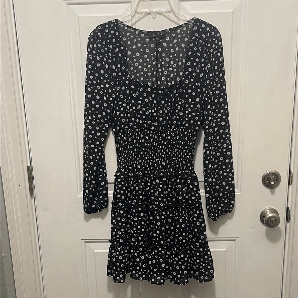 Trixxi Black and White Floral Long Sleeve Dress
